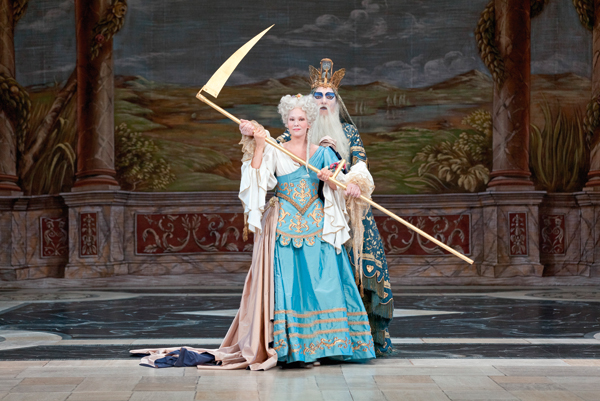 Atys de Lully, costumes de Patrice Cauchetier, Opéra-Comique, 1987. Rôles de Flore (Elodie Fonnard) et du Temps (Bernard Deletré). © Pierre Grobois.